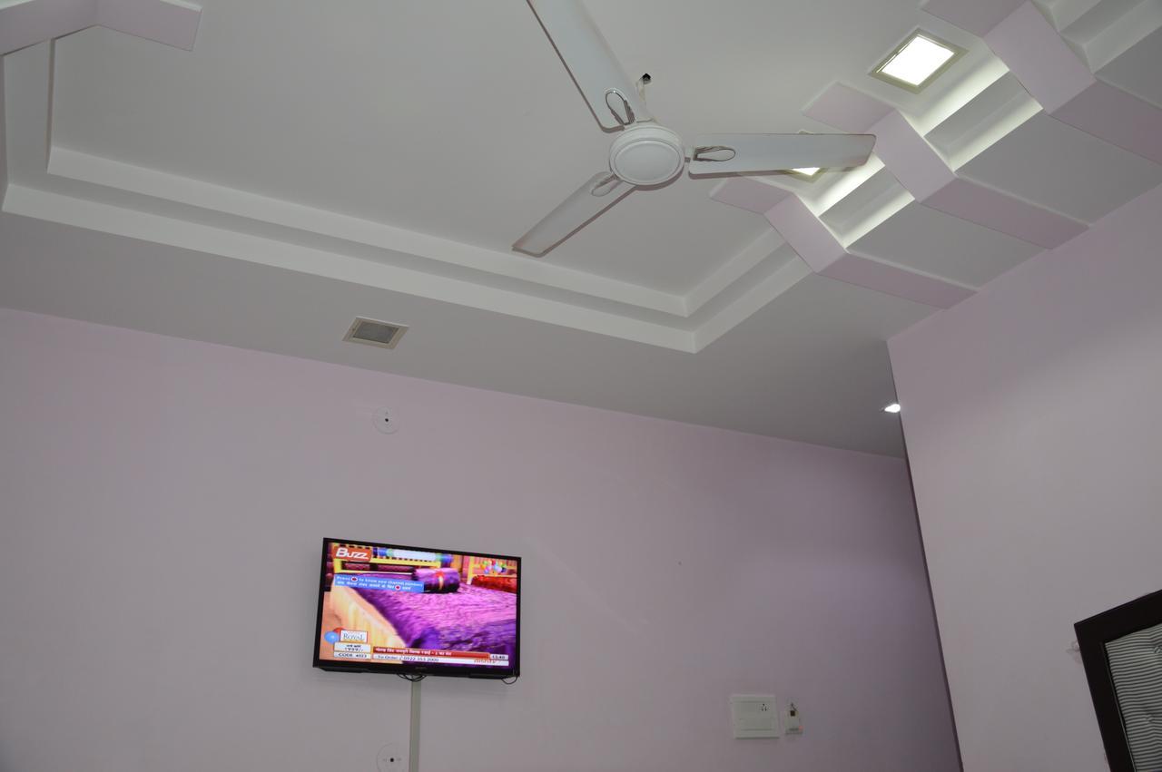 Hotel Galaxy Inn Divisione di Divisione di Jaipur Esterno foto